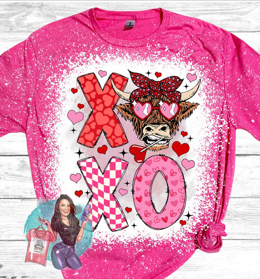 XOXO Highland Cow Bleached T-Shirt